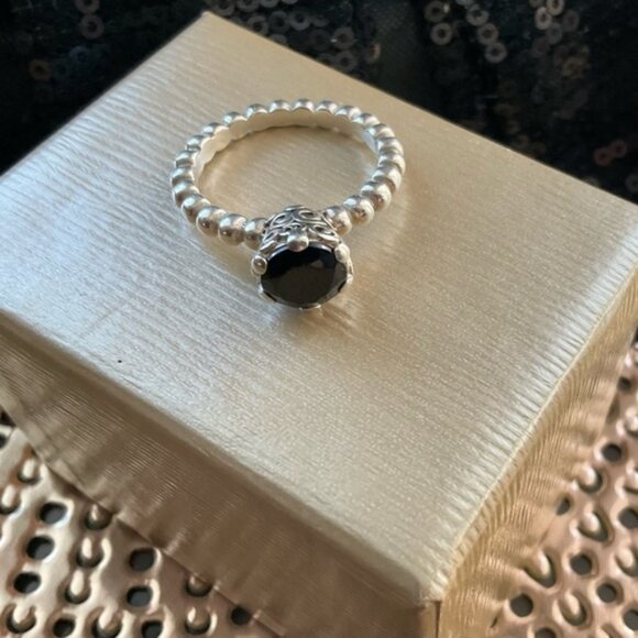Pandora EUC Rare Secret Winds Black Spinel Ring Size 8 - Picture 1 of 7
